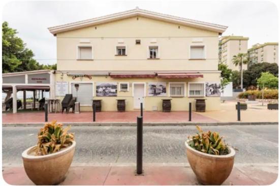 Apartamento En Primera Linea De Playa El Palo Malaga Bagian luar foto